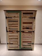 Opberg / Kledingkast - Sloophout - COOP, Huis en Inrichting, Ophalen, Gebruikt