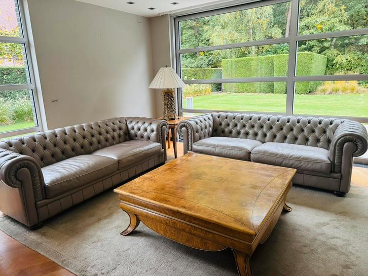 Natuzzi leren Chesterfield salon – Italiaans design, Huis en Inrichting, Zetels | Complete zithoeken, Ophalen