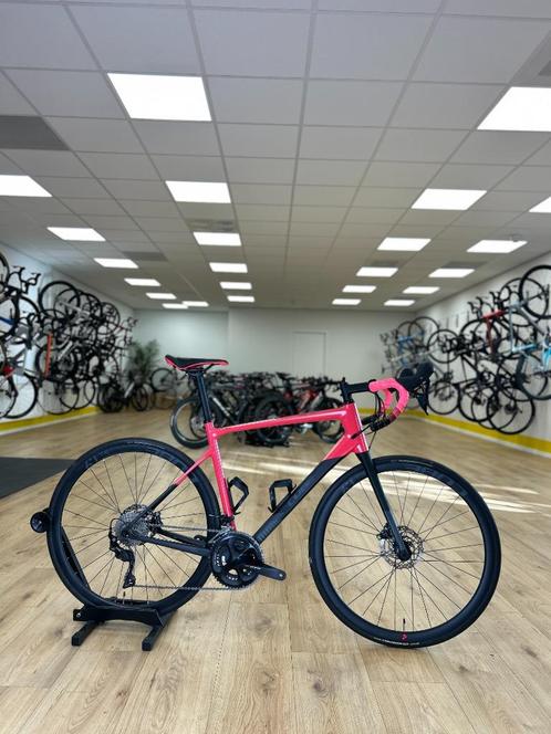 500km Cube Axial Pro Carbon Disc Dames Racefiets, Sport en Fitness, Wielrennen, Gebruikt, Ophalen of Verzenden