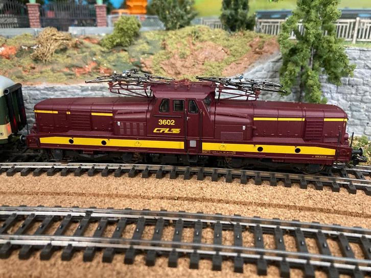 Märklin 37334 E-loc CFL Digitaal, Hobby en Vrije tijd, Modeltreinen | H0, Zo goed als nieuw, Locomotief, Wisselstroom, Märklin
