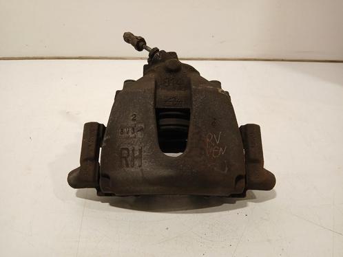 REMKLAUW RECHTS VOOR Ford Grand C-Max (DXA), Auto-onderdelen, Remmen en Aandrijving, Ford, Gebruikt