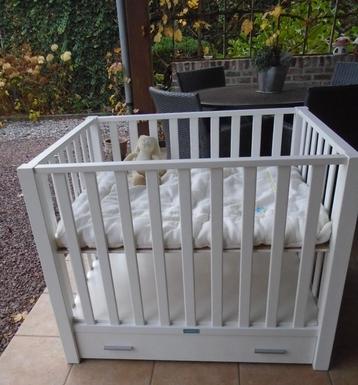 BOPITA babypark met lade zo goed als nieuw  beschikbaar voor biedingen