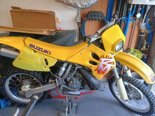 Suzuki RM 250 94 enduro, Motoren, Motoren | Suzuki, Particulier, Enduro, 1 cilinder, Ophalen