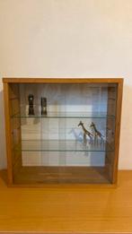 Massief houten vitrine kastje, Huis en Inrichting, Ophalen, Zo goed als nieuw