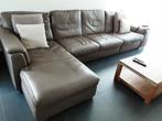 Lederen zetel met 4 zitplaatsen,waarvan 1 met relaxfunctie., Ophalen