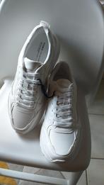 Chaussures Pull and Bear 39, Chaussures de marche, Enlèvement, Blanc, Neuf