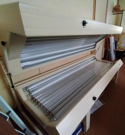zonnebank 2 X 10 lampen, Elektronische apparatuur, Zonnebanken en Gezichtsbruiners, Gebruikt, Zonnebank dubbelzijdig, 15 lampen of meer