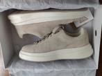 Guess sneakers beige maat 41 nieuwstaat!, Ophalen of Verzenden, Sneakers