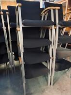 Groot lot vergaderstoelen, Ophalen