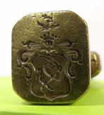 Adelijke lakzegel (graaf of baron) - Gilles De Binche, Ophalen