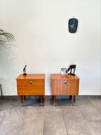 2 vintage midcentury nachtkastjes, Ophalen, Gebruikt