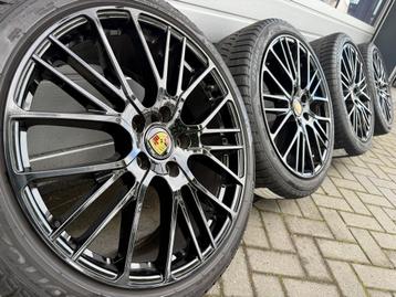 21 Porsche Taycan Panamera 4s E-Hyrbid Turbo GTS 971 velgen beschikbaar voor biedingen