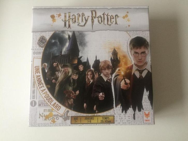 Harry Potter (une année à Poudlard) jeu de société, Hobby en Vrije tijd, Gezelschapsspellen | Bordspellen, Zo goed als nieuw, Ophalen
