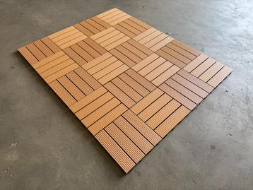 Vloertegels formaat 30 x 30 cm walnut beschikbaar voor biedingen