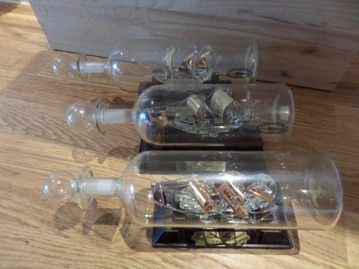 Columbus vloot uit edelglas - 24 karaats gouden zeilen, Antiek en Kunst, Antiek | Glaswerk en Kristal, Ophalen of Verzenden