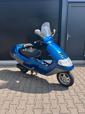 Piaggio hexagon 172cc in onderdelen beschikbaar voor biedingen