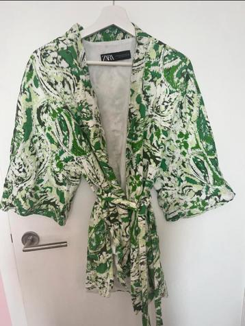 Kimono ZARA beschikbaar voor biedingen