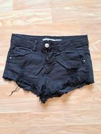 Short noir de Berschka. Nouveau!, Vêtements | Femmes, Jeans, W27 (confection 34) ou plus petit, Noir, Enlèvement ou Envoi, Bershka