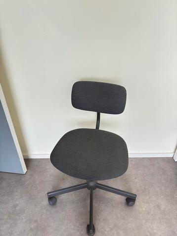 Bureaustoel goede staat beschikbaar voor biedingen