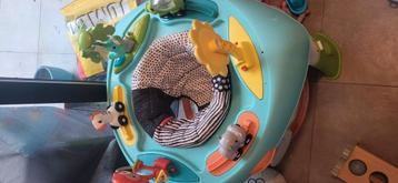 Speeltafel baby beschikbaar voor biedingen