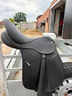 Wintec zadel 17 inch, Dieren en Toebehoren, Paarden en Pony's | Zadels, Ophalen, Zo goed als nieuw