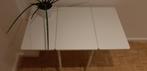 Wit tafeltje, Huis en Inrichting, Tafels | Bijzettafels, 60 cm of meer, Gebruikt, Rechthoekig, Ophalen of Verzenden