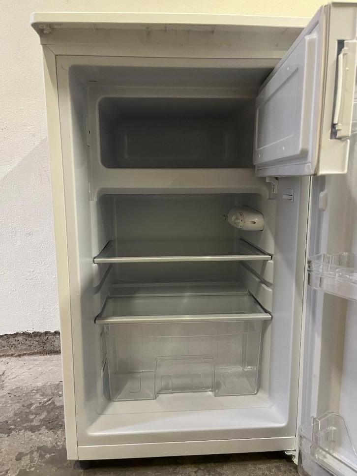 Vrij staande koelkast met vriesvak, Elektronische apparatuur, Koelkasten en IJskasten, Gebruikt, Met vriesvak, 75 tot 100 liter