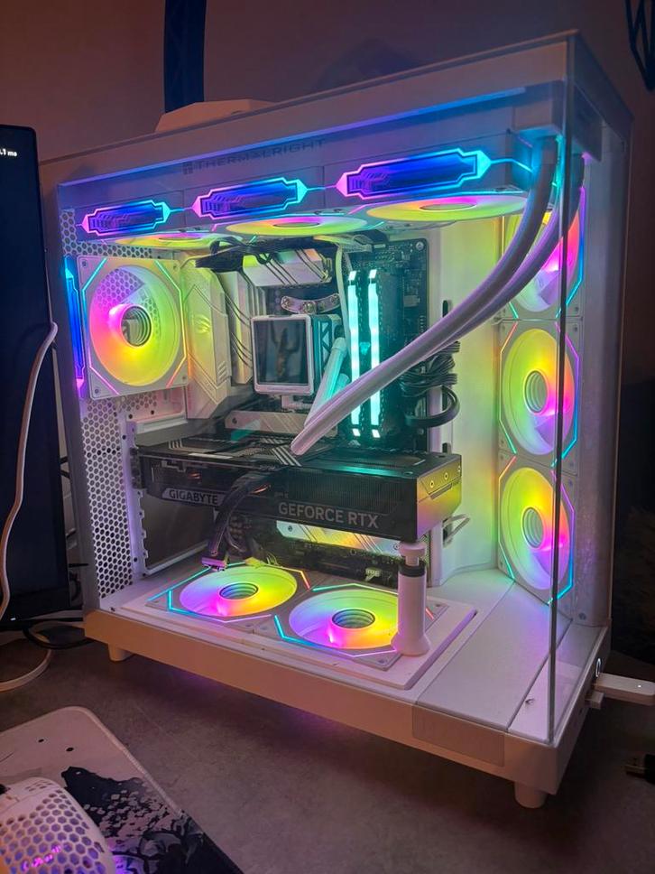 High end gamepc RTX 5070 RYZEN7 5800x 32gb ram 2tb ssd m.2, Computers en Software, Desktop Pc's, Zo goed als nieuw, SSD, 32 GB