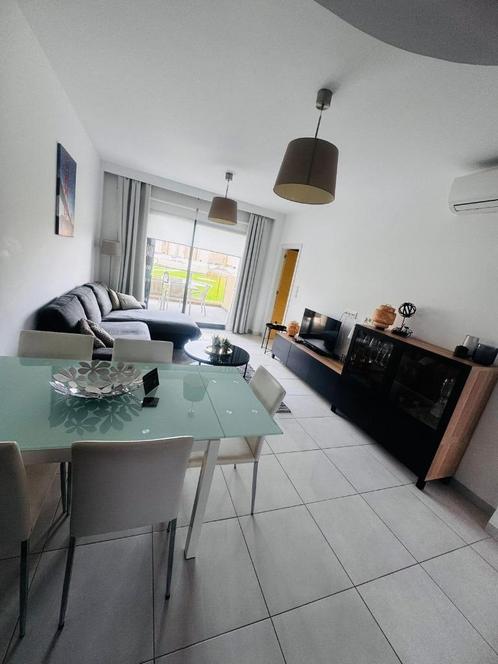 Zonnig appartement te huur in La Zenia - Costa Blanca, Vakantie, Vakantiehuizen | Spanje, Costa Blanca, Appartement, Aan zee, 2 slaapkamers