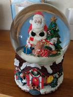 Waterglobe Santa with gifts van Luville, Diversen, Ophalen of Verzenden, Zo goed als nieuw