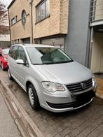 Magnifique touran 1,4 essence 5 places en parfait état, Autos, Volkswagen, Achat, Boîte manuelle, 5 portes, Particulier