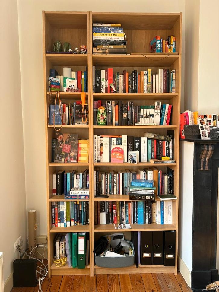 2 bibliothèques IKEA BILLY avec élément supérieur, Maison & Meubles, Armoires | Bibliothèques, Comme neuf, Enlèvement