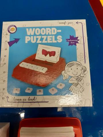 Woord en rekenpuzzels  beschikbaar voor biedingen