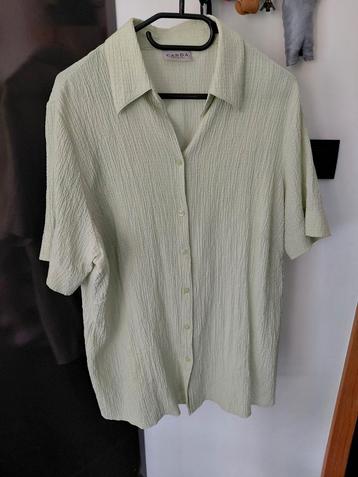 Chemise fine verte menthe claire  beschikbaar voor biedingen