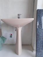 Retro lavabo met kranen, legplankje, Ophalen of Verzenden, Gebruikt, Steen, Wastafel