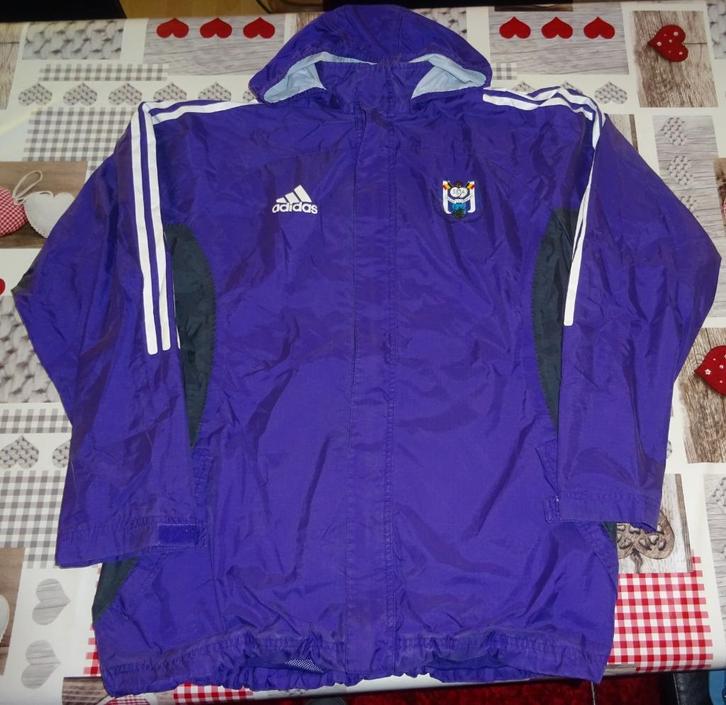 176 16 jaar regenjas Adidas Anderlecht paars, Kinderen en Baby's, Kinderkleding | Maat 176, Gebruikt, Jongen, Jas, Ophalen of Verzenden