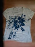 2 T-shirts wit met blauwe opdruk.(zie foto's)maat S., Ophalen of Verzenden, Gedragen, Maat 36 (S), Wit