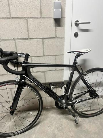 Vélo de course Eddy Merckx, Enlèvement, Carbone