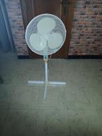 staande ventilator met 3 snelheden   20€, Ophalen