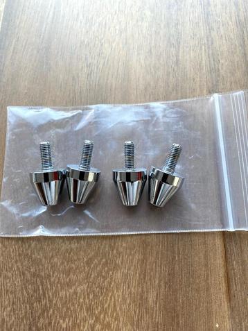 MOON Platte Kegels set van 4 stuks. M6 beschikbaar voor biedingen