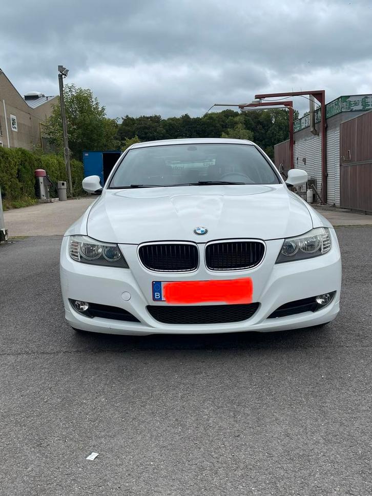 BMW 316d 2010, Autos, BMW, Particulier, Série 3, Airbags, Air conditionné, Capteur de stationnement, Système Start/Stop, Diesel