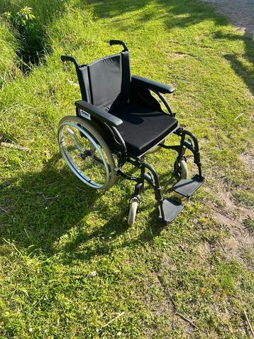 Rolstoel invacare  action 3 met zitbreedte 48cm, Diversen, Rolstoelen, Ophalen