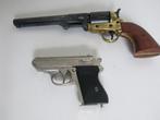 twee Denix Replica revolvers/ geweren, Verzamelen, Militaria | Algemeen, Ophalen of Verzenden