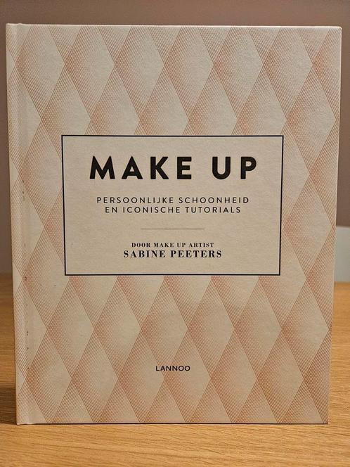 Sabine Peeters - Make up, Boeken, Mode, Zo goed als nieuw, Ophalen of Verzenden