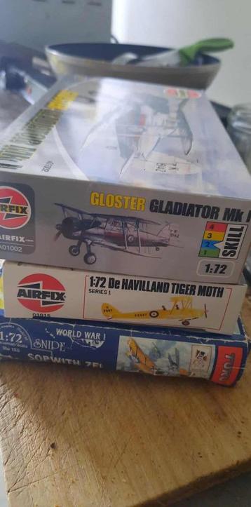 1/72 vliegtuigen airfix en toko  beschikbaar voor biedingen