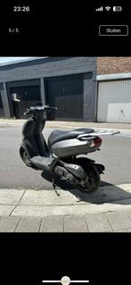 Brommer a klasse, Enlèvement, Utilisé, Peugeot