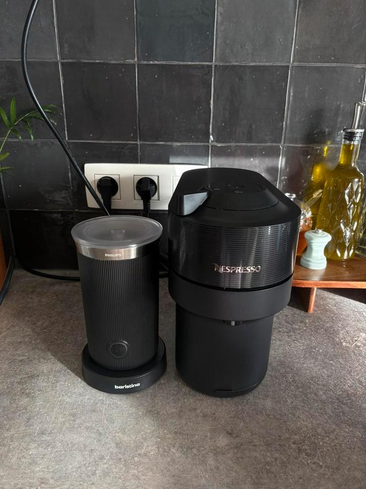 Koffiemachine + melkopschuimer – zo goed als nieuw – €100, Elektronische apparatuur, Koffiezetapparaten, Zo goed als nieuw, Koffiemachine