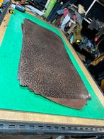Cognac leopard desing tuigleer lappen 3 mm dik half soepel, Hobby en Vrije tijd, Stoffen en Lappen, Ophalen of Verzenden