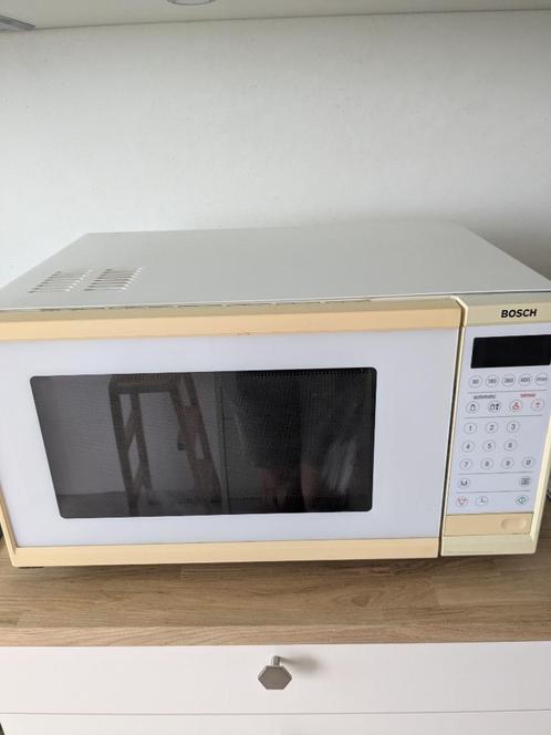 Microgolfoven Bosch, Elektronische apparatuur, Microgolfovens, Gebruikt, Vrijstaand, Microgolfoven, 45 tot 60 cm, Oven, Ophalen