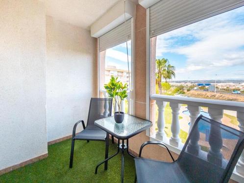 Gerenoveerd appartement in in Torrevieja bij het park...., Immo, Buitenland, Spanje, Appartement, Overige